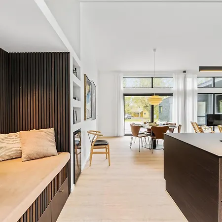 New Retreat! Tucked Away In Peaceful Surroundings Holiday home Gilleleje