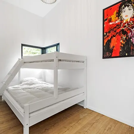 New Retreat! Tucked Away In Peaceful Surroundings Holiday home